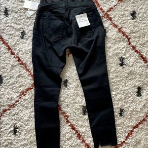 Abercrombie Black Destroy Maternity Skinny Ankle Jean